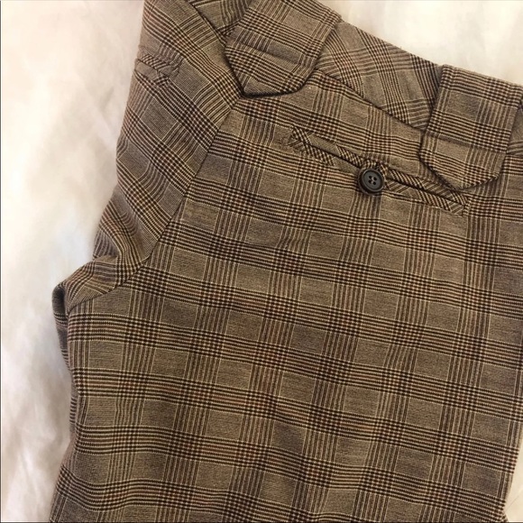 Plaid Cropped Trousers - Picture 4 of 5